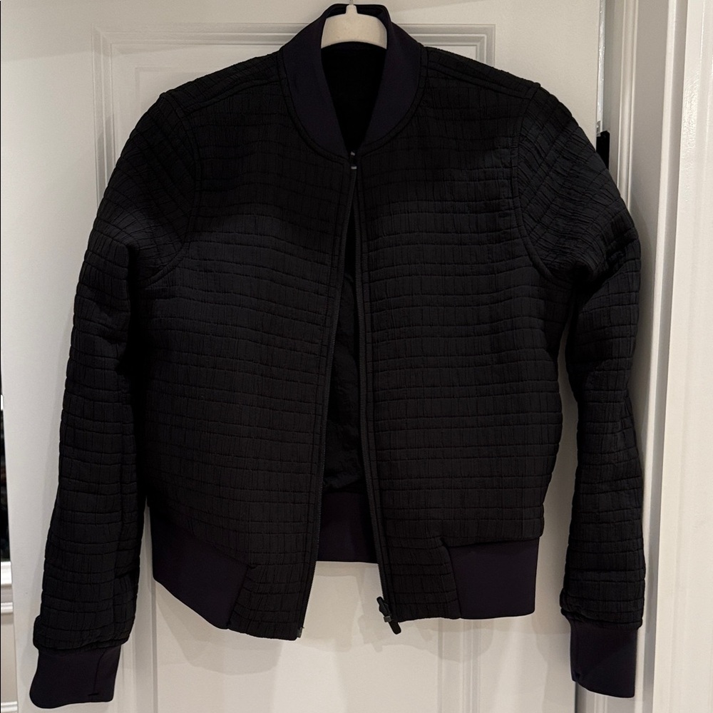 Lululemon reversible bomber